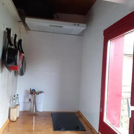 D'hotes Le Roussel Alojamento de Acomodação e Pequeno-almoço 3*