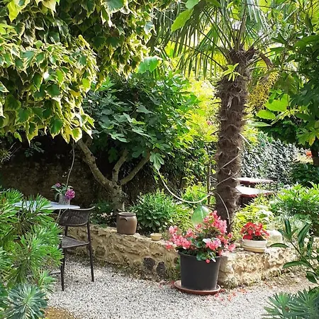 D'hotes Le Roussel * Le Buisson-de-Cadouin