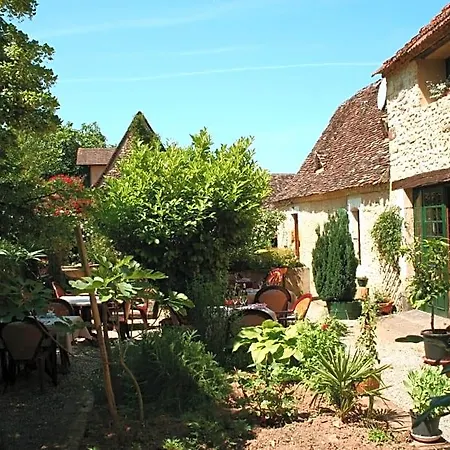 לינה וארוחת בוקר D'hotes Le Roussel Le Buisson-de-Cadouin