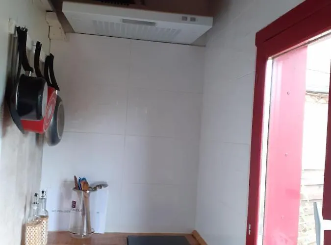 D'hotes Le Roussel Alojamento de Acomodação e Pequeno-almoço 3*