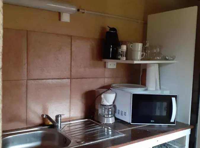 Alojamento de Acomodação e Pequeno-almoço D'hotes Le Roussel Le Buisson-de-Cadouin