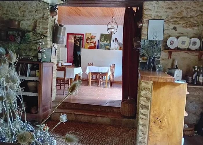 D'hotes Le Roussel Alojamento de Acomodação e Pequeno-almoço Le Buisson-de-Cadouin